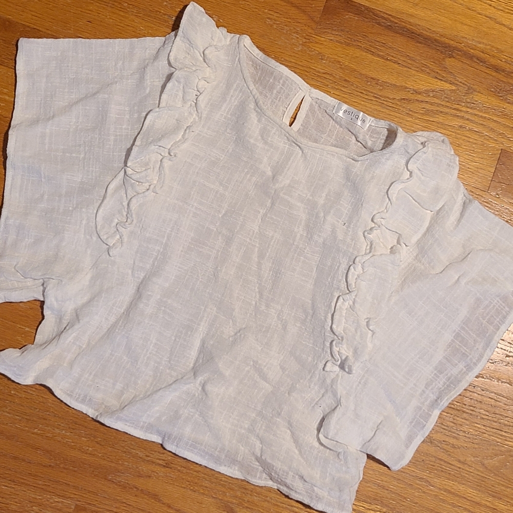 Vestique White Scalloped Blouse